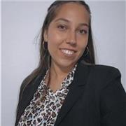 Profesora de primaria apta para todos los niveles